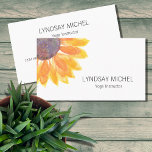 Modern Solros Yoga Instructor Visitkort<br><div class="desc">Detta moderna och snyggt affärskort är dekorerat med en gult solros. Anpassa den med ditt namn,  ditt yrke och din information. Ursprunglig vattenfärg © Michele Davies.</div>