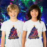 Modern Space Skateboarding juljejder Kids T Shirt<br><div class="desc">Om ett år av rymd och känslosamma händelser galore,  är denna astronaut Santa skateboarding framför Julgran när han levererar sitt leksak coola och modern. Med en unik bild som fångar ett stellarår är den här skjortan ett uppenbart val för vilken rymdälskande pojke eller flicka som helst!</div>