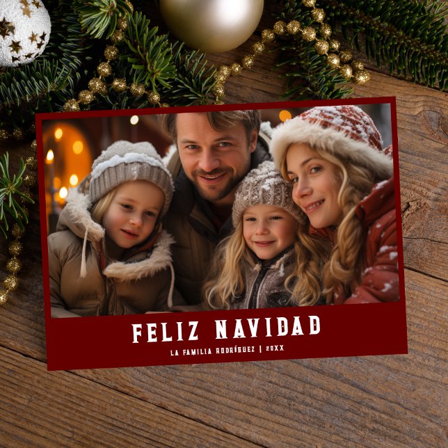 Modern spanska Red Feliz Navidad Family Photo Julkort (Skapare uppladdad)