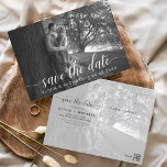 Modern Spara det vita handskrivna fotot för datum Vykort<br><div class="desc">Handskrivna Bröllop spara datum-kort som har ett foto på framsidan och baksidan. Korten Save the Date Fall,  Autumn,  Winter,  Vår eller Summer innehåller en modern handskriven typografi med kursiva skript som är elegant,  enkel och modern till använda efter att du har minimalistisk enkel bröllopsdag firande.</div>