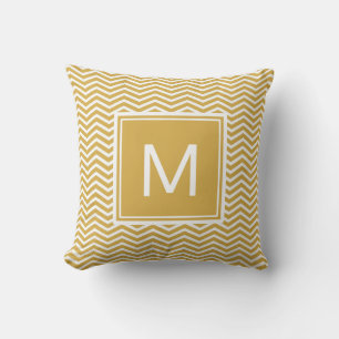 Modern Spicy Mustard Gult Chevrons och Monogram Kudde