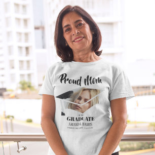 Modern stolt mamma till examenstudenten   Foto T-S T Shirt