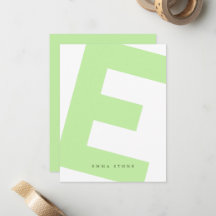 Modern stor initialmonogram och namn