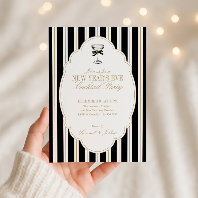 Modern Striped New Year's Eve Party Invitation Inbjudningar (Skapare uppladdad)