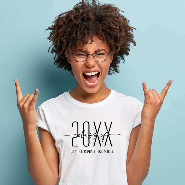 Modern Studenten T Shirt (Skapare uppladdad)