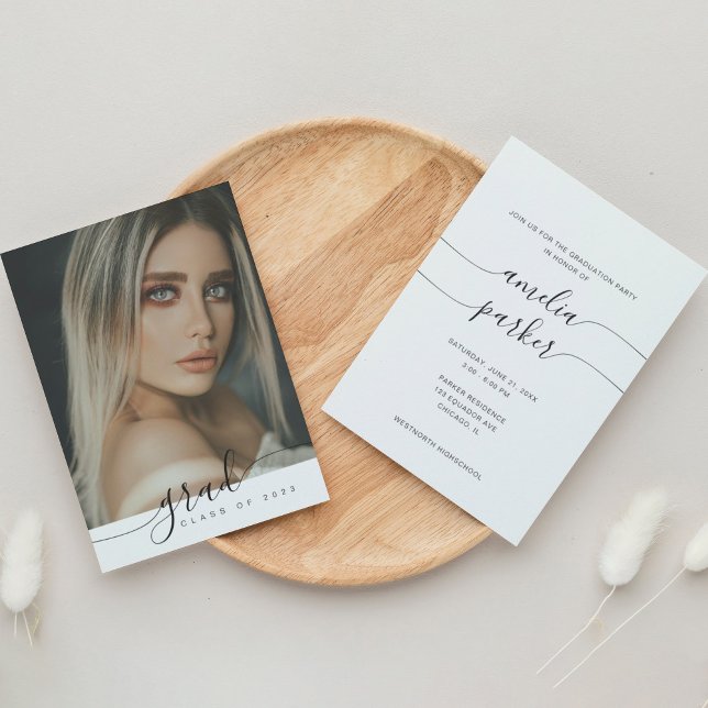 Modern Studentfest för svart och vitt skript Inbjudningar (Skapare uppladdad)