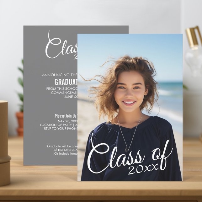 Modern Studentfest Photo Charcol White Inbjudningar (Graduation Party Invitation and Announcement with Photo)