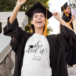 Modern svart Elegant hon gjorde det Studenten T Shirt