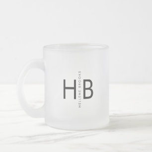Modern svart, fetstilt, inledande monogram frostad glasmugg