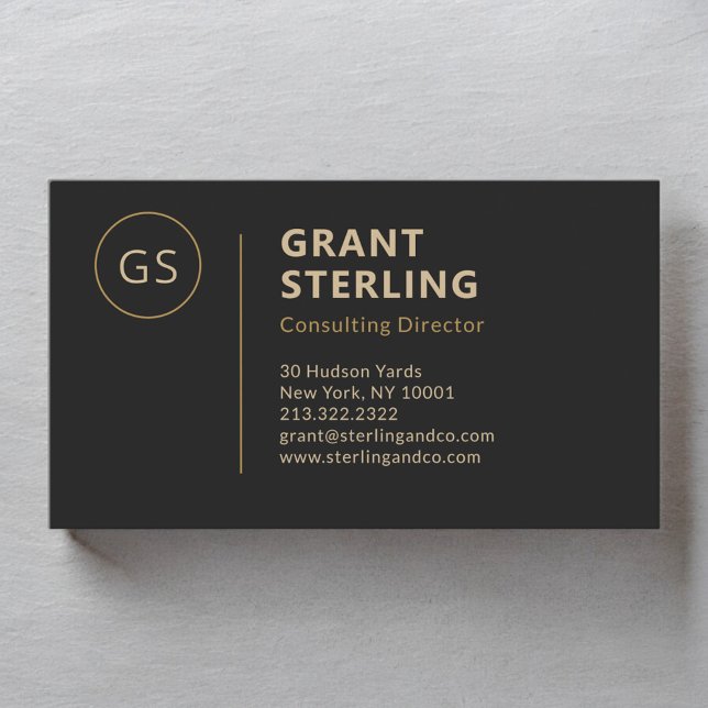 Modern svart Guld-minimalistisk Professionell Visitkort (Skapare uppladdad)