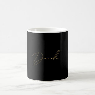 Modern svart, minimalistisk och Chic Guld-skript N Kaffemugg