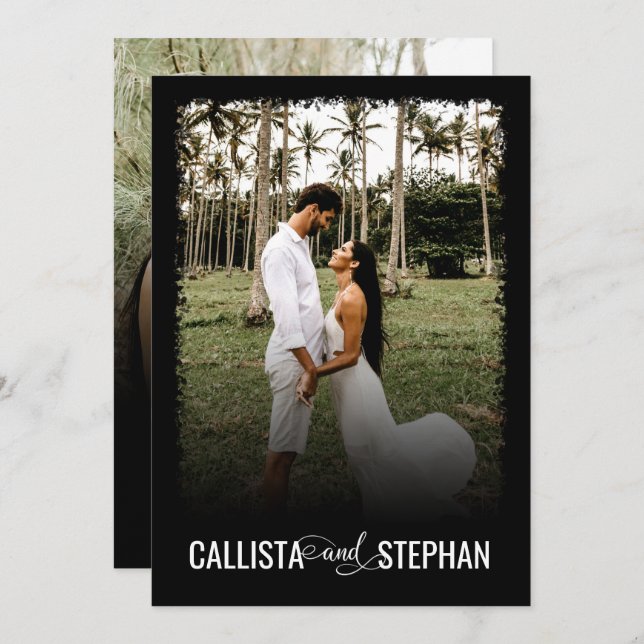 Modern svart, minimalistisk typografi - foto Bröll Inbjudningar (Fram/baksida)