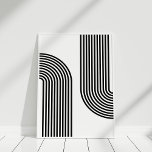 Modern svart och vit Abstrakt konst i mitten av år Poster<br><div class="desc">Öka din livsmiljö med den eleganta och sofistikerade appellen hos den moderna svarta och vita Abstrakten Art Poster. Detta biet är ett uttryck för det centrala i den moderna utformningen under det kommande århundradet, där man kombinerar minimalism med djärv, slående kontraster som med all säkerhet kommer att uppmärksammas. Den poster...</div>