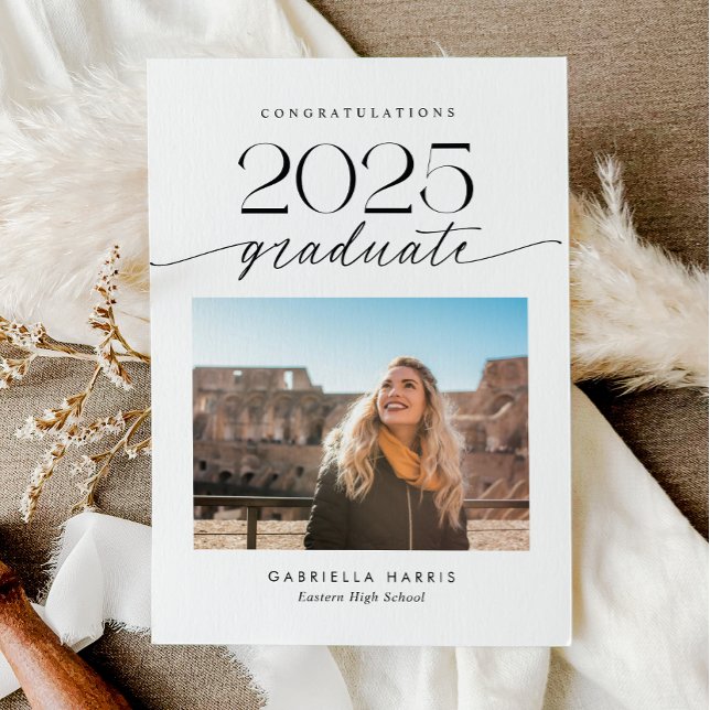 Modern svart och vitt skript 1 Photo Studenten Meddelande (Modern Black and White Script 1 Photo Graduation Announcement)