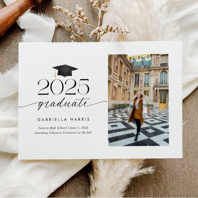 Modern svart och vitt skript 1 Photo Studenten Meddelande (Modern Black and White Script 1 Photo Graduation Announcement)