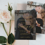 Modern svart övertäckningsfoto guld bröllop inbjudningar<br><div class="desc">Elegant enkel,  minimalistisk,  romantisk,  transparent inbjudan till svart fotobröllop med ett trendig för klassvis snyggt-chic faux-kalligrafi för guld.              Enkel att anpassa med 1 eller 2 förlovningar bilder och dina uppgifter! Inbjudan är lämplig för formellt modernt bröllop.</div>