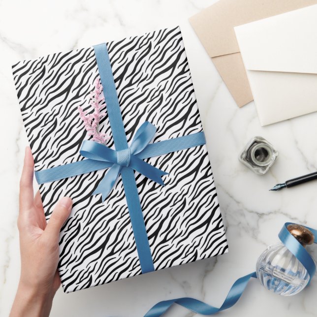 Modern svart tiger randigt lyxigt mönster presentpapper (Gifting)
