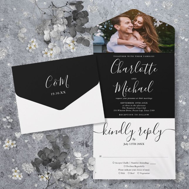 Modern svart-vit script foto bröllop (Modern Black And White Script Photo Wedding All In One Invitation)
