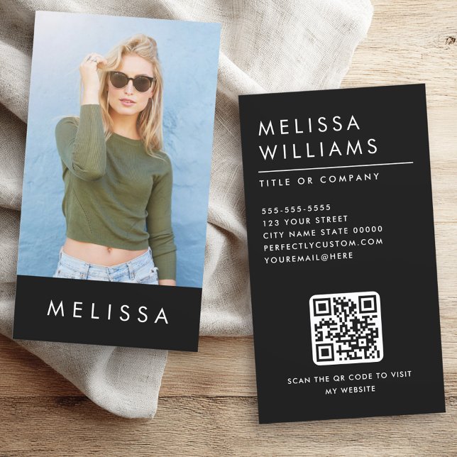 Modern svartmålskod för minimalistisk anpassningsb visitkort (Modern black minimalist custom photo QR code Business Card)