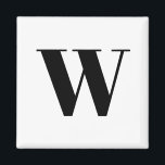 Modern svartvit anpassningsbar, första brev magnet<br><div class="desc">Anpassa,  anpassa monogram,  inledande,  svart och vit brev-elegant,  skript med förfinad snyggt-magnet</div>