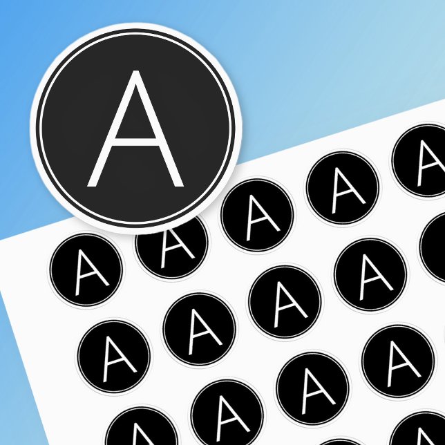 Modern svartvit monogram klistermärke (Skapare uppladdad)