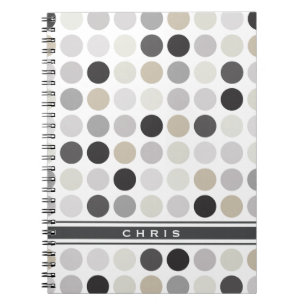 Modern svartvit polka dots mönster monogram anteckningsbok