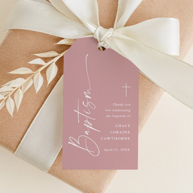 Modern Tack för Dusty Rosa Baptism i skript Presentetikett (Modern script dusty pink girls baptism thank you favor tag with handwritten and simple typography.)