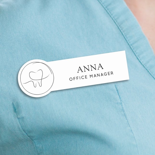 Modern Tandläkarbyrås Chef Namnbricka (Skapare uppladdad)