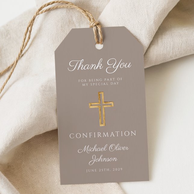 Modern Taupe Religiöst Kors Pojke Konfirmation Presentetikett (Modern Taupe Religious Cross Boy Confirmation Gift Tags)