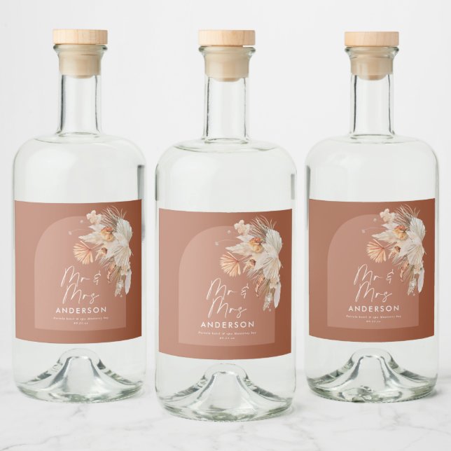 Modern terracotta bohemian pampas-gräs, mr & Mrs. Spritflaskor Etikett (Flaskor)