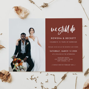 Modern terracotta Vi förnyar fortfarande Vow-fotot Inbjudningar