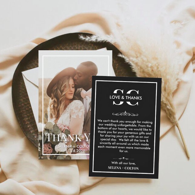 Modern tidslös svart/vit foto Bröllop Tack Kort (Skapare uppladdad)