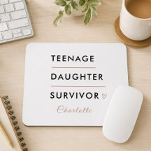 Modern tonårsdotter överlevare personlig