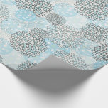Modern Trendig Blommönster Blue Presentpapper<br><div class="desc">Ett söt modernt blommönster i blå och grått nyans.</div>