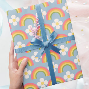 Modern Trendig Colorful Rainbow Grattis på födelse Presentpapper
