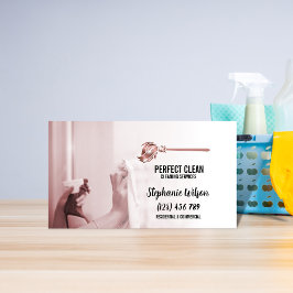 Modern Trendig House Städning Maid Janitorial Busi Visitkort