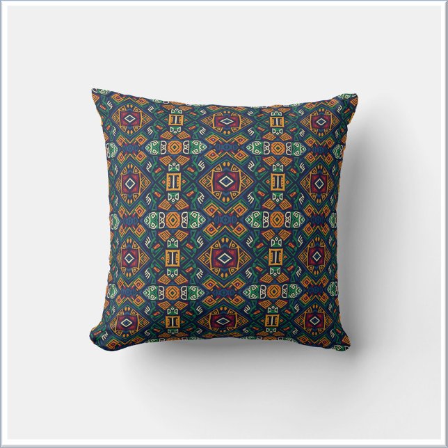 Modern Tribal Ethnic Geometric Pattern Kudde (Skapare uppladdad)