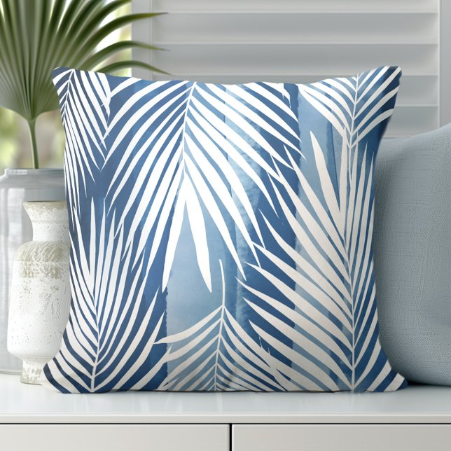 Modern Tropical Blue White Handflatan Löv Kudde (Discover Gorgeous Coastal Throw Pillows by Totally Coast)