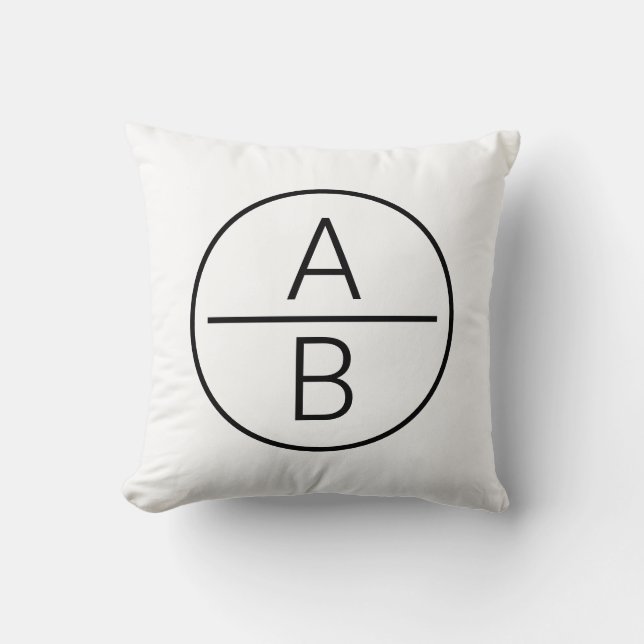 Modern tv initialmonogram kudde (Framsida)