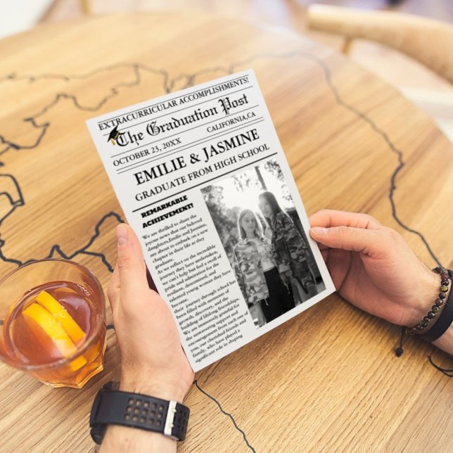 Modern twin Studenten-dagstidning High School Inbjudningar (Skapare uppladdad)