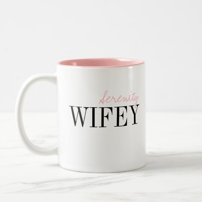 Modern typografi Enkel Personlig Wifey mugg (Vänster)