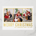 Modern typografi Photo Collage jul<br><div class="desc">God Jul! Skicka varmt önskemål till din familj och dina vänner med det här anpassadet,  julfotosamlingskort. Det har modern enkel typografi. Anpassa genom att lägga till tre foton,  namn,  år och annan information. Det här guld-folievykortet finns i andra färg och andra kartonger.</div>
