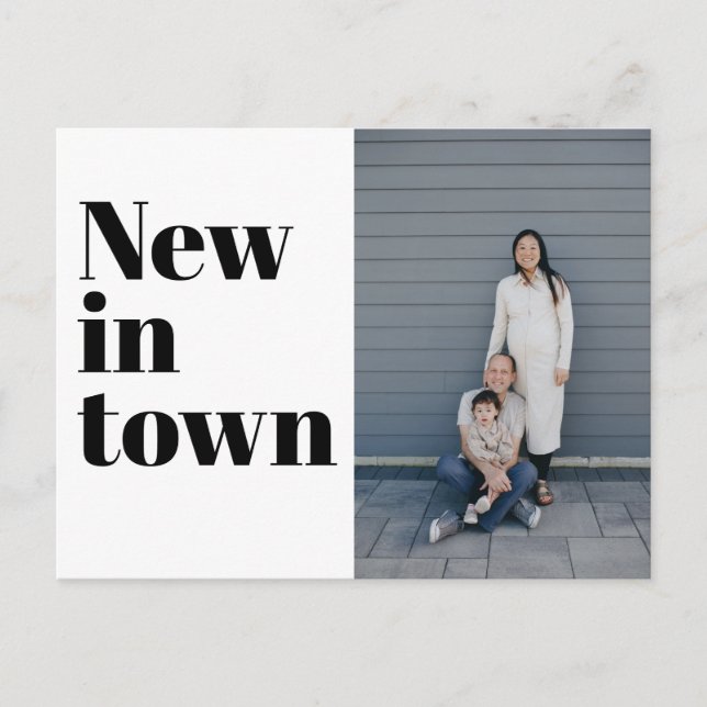 Modern typografi Svart foto Nytt hem inflyttning  Meddelande Vykort (Framsida)