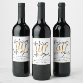 Modern typografi svart och guld 40-årsseger vinflaska etikett