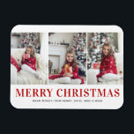 Modern typografi, tre foto Collage jul Magnet<br><div class="desc">God jul | Ta med dig en gnutta helgdag till ditt hem med Anpassadet Photo jul Magnet! Med den här magneten får du perfekt att visa omhuldade minnen. Du kan anpassa den med ditt favoritfoto, skapar det som ett unikt tillägg till din helgdag-dekoration. En idealisk gåva till familj och vänner...</div>