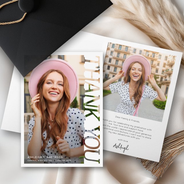 Modern Typography Graduate 2 Photo Thank You Kort (Skapare uppladdad)