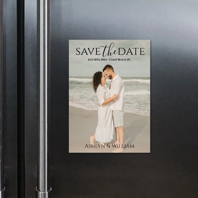 Modern Typography Photo Save the Date Magnet Card (Skapare uppladdad)