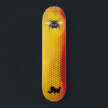 Modern Urban Humla Monogram Mini Skateboard Bräda 18,5 Cm<br><div class="desc">Ta lite luft och flyt som ett bi med denna moderna gult och orange-tittar stadsdäck. Gatukonst stil med honeycomb mönster. Monogrammat med brev initialer i ett grunkteckensnitt. Oavsett om du är en sidopromenad,  gatuförare eller kärlek,  så kommer du att stå ut med ditt eget unika tittar kort.</div>