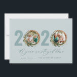 Modern utandning av blad 2020 stannade hemma julkort<br><div class="desc">Modern,  minimal utandning av lövlövning God jul 2020 det år vi stannade hemma med helgdag julkort. Hand målade eukalyptus,  minimalt löv och modern rustik utandning ge i helgdag-kortet är en lyxaktig känsla. I klassade gröntar,   och grå.</div>