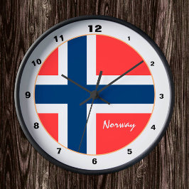 Modern utformning av trendiget Flagga och Norge i  Rund Klocka